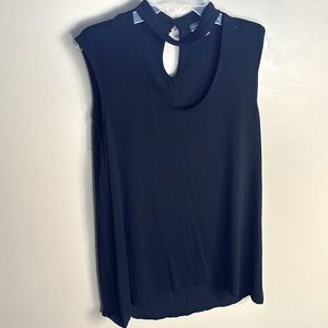 VINCE CAMUTO Tops size XS black